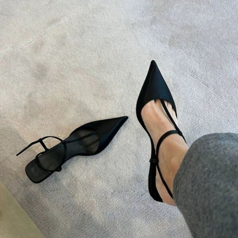 Women Fashion Brand - Sepatu Merek untuk Wanita, Sandal Wanita