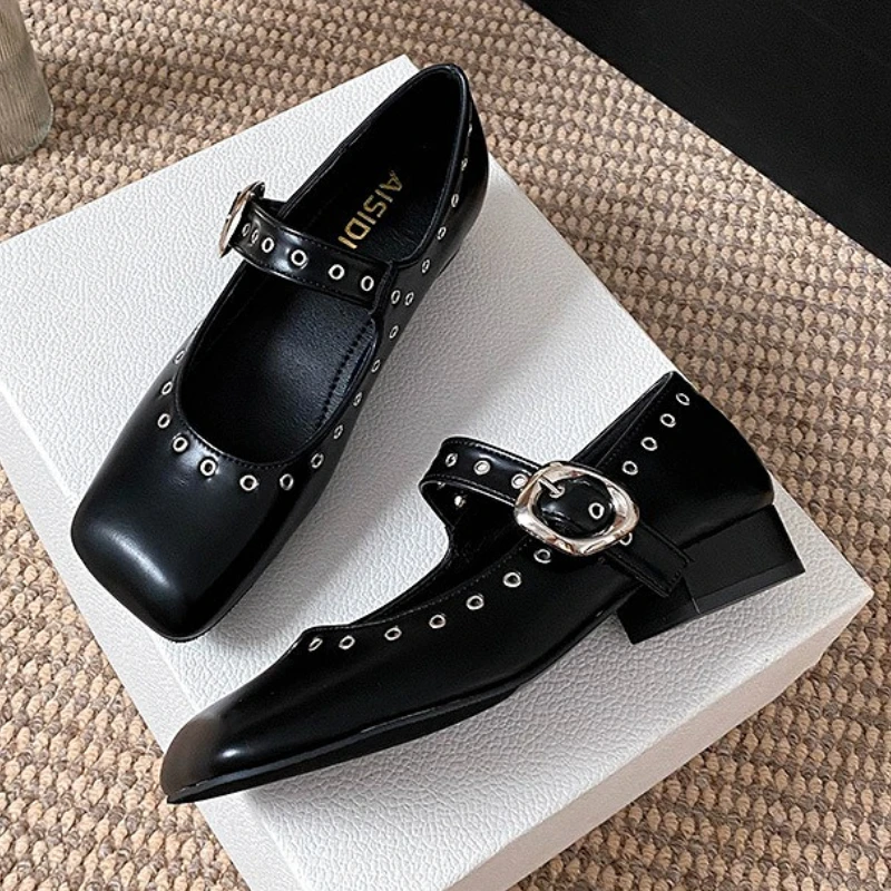 Sepatu Mary Jane Hak Rendah Ri - Women Fashion Korean ulasan dan harga